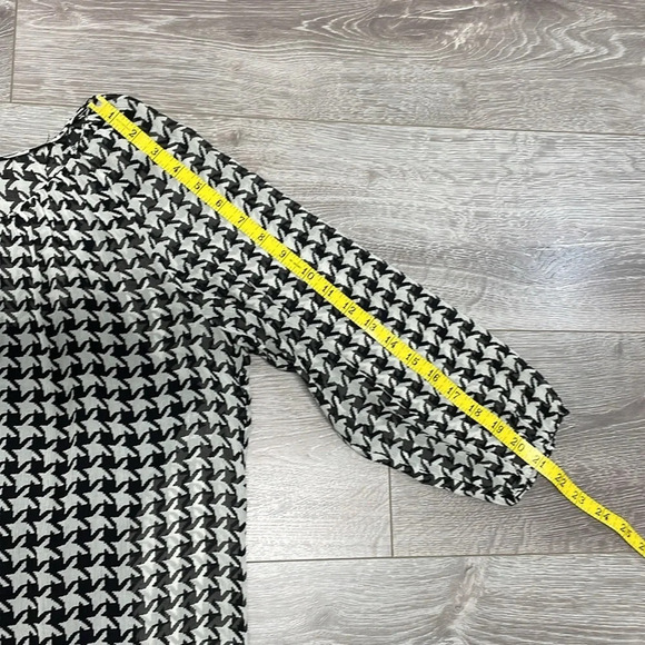 NWT Talbots 100% Silk Houndstooth Blouse with Black Camisole S - Picture 9 of 15